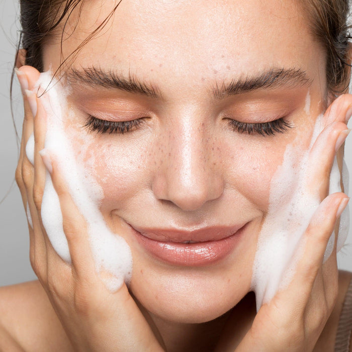 The 10 Best Cleansers For Acne Prone Skin - Derm to Door